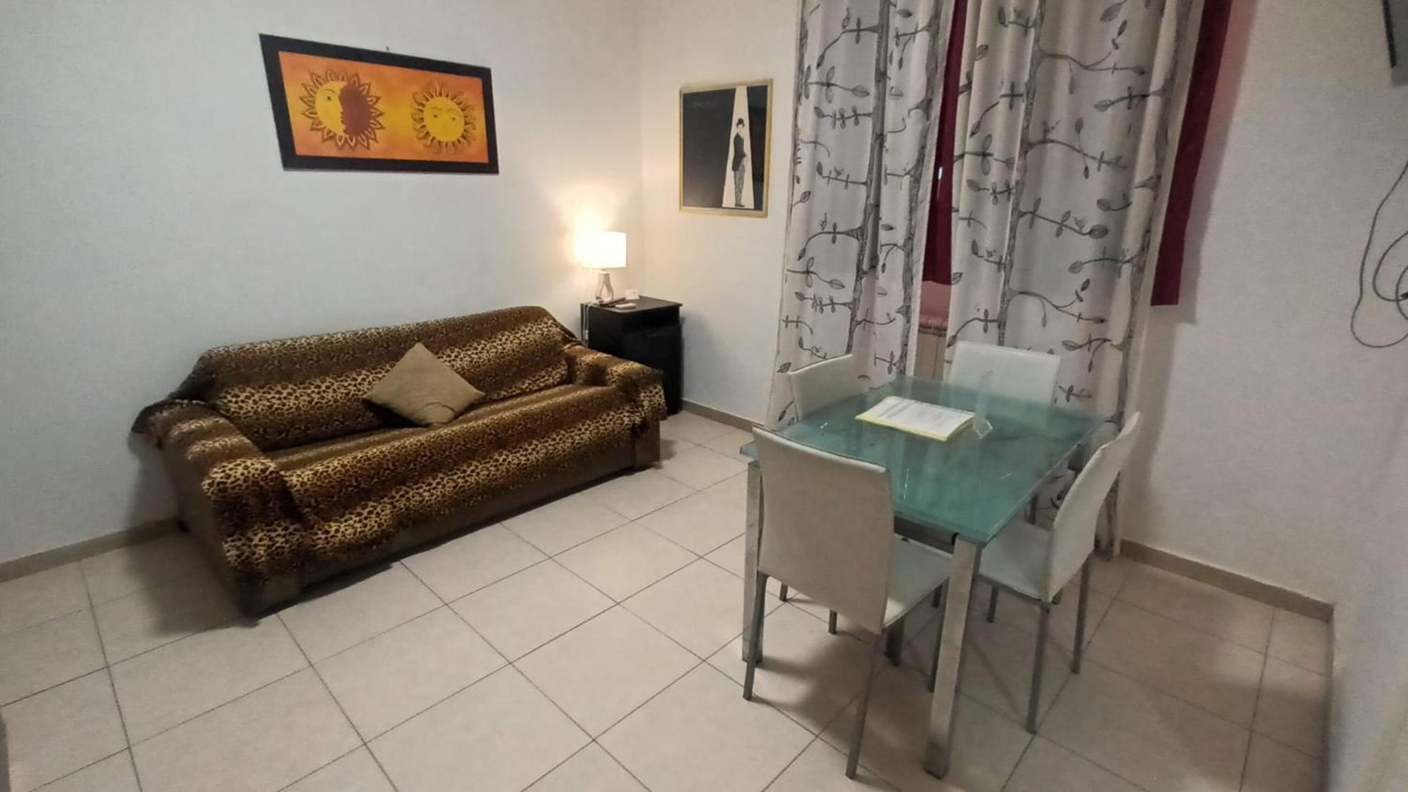 Olimpo Apartments St John In Lateran Rzym Zewnętrze zdjęcie