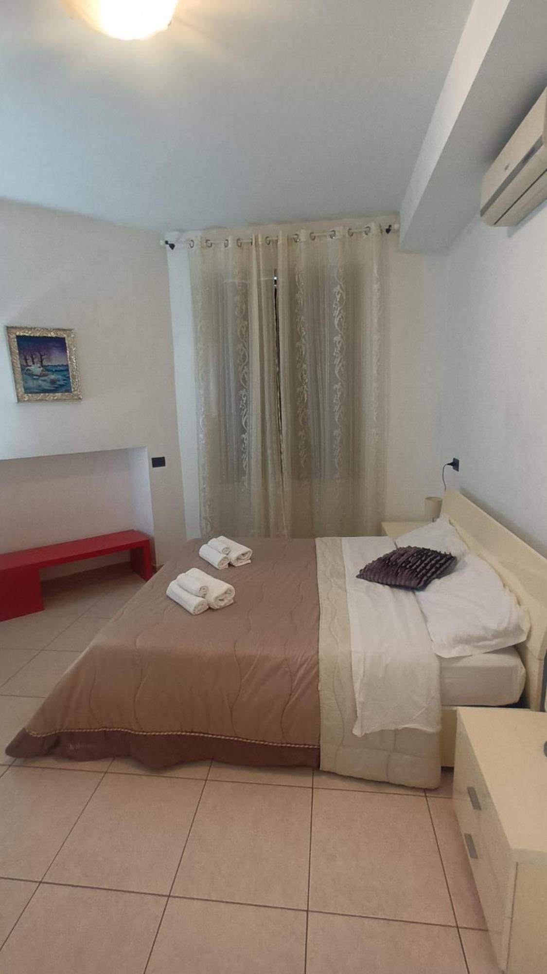 Olimpo Apartments St John In Lateran Rzym Zewnętrze zdjęcie