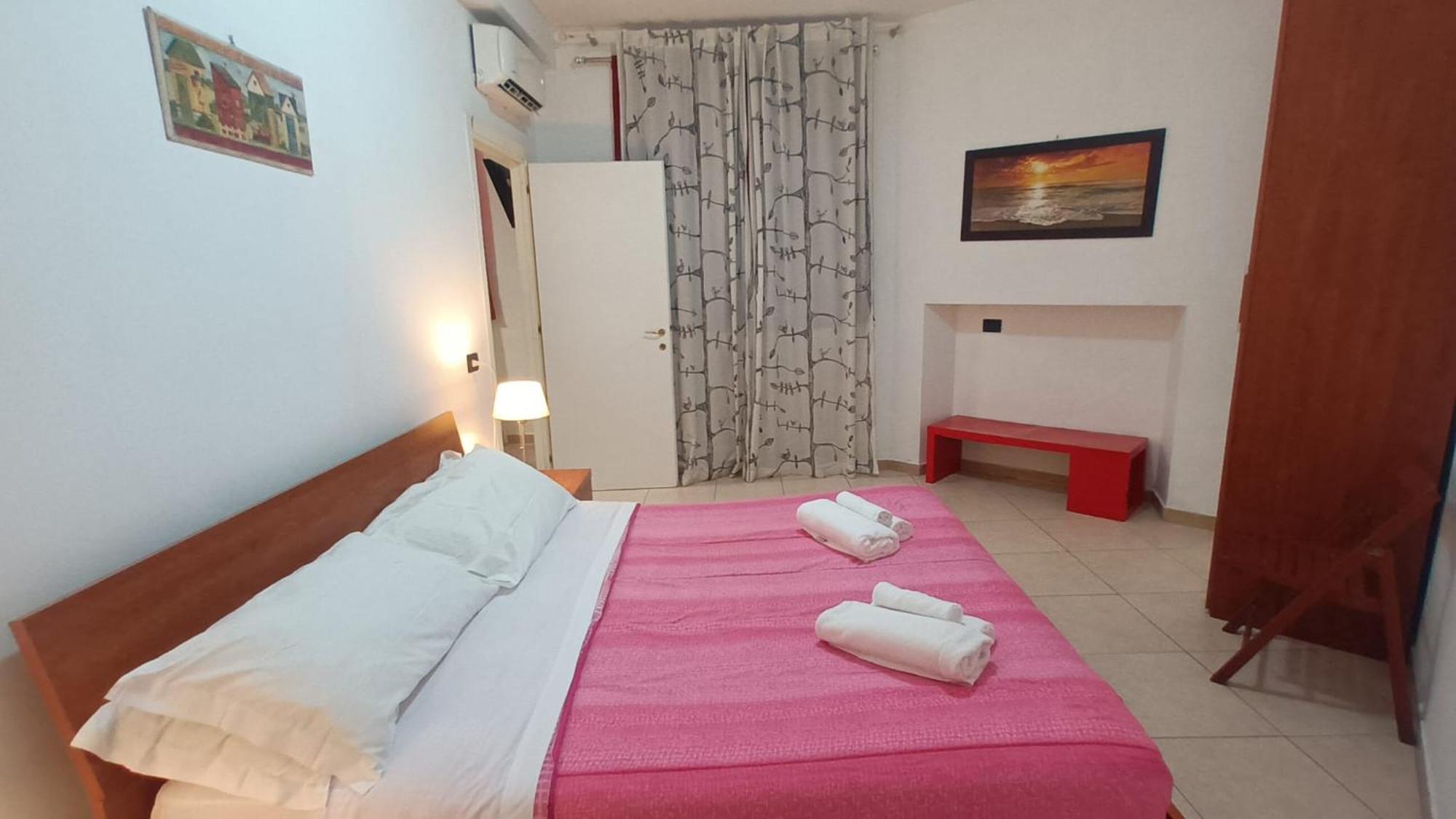 Olimpo Apartments St John In Lateran Rzym Zewnętrze zdjęcie