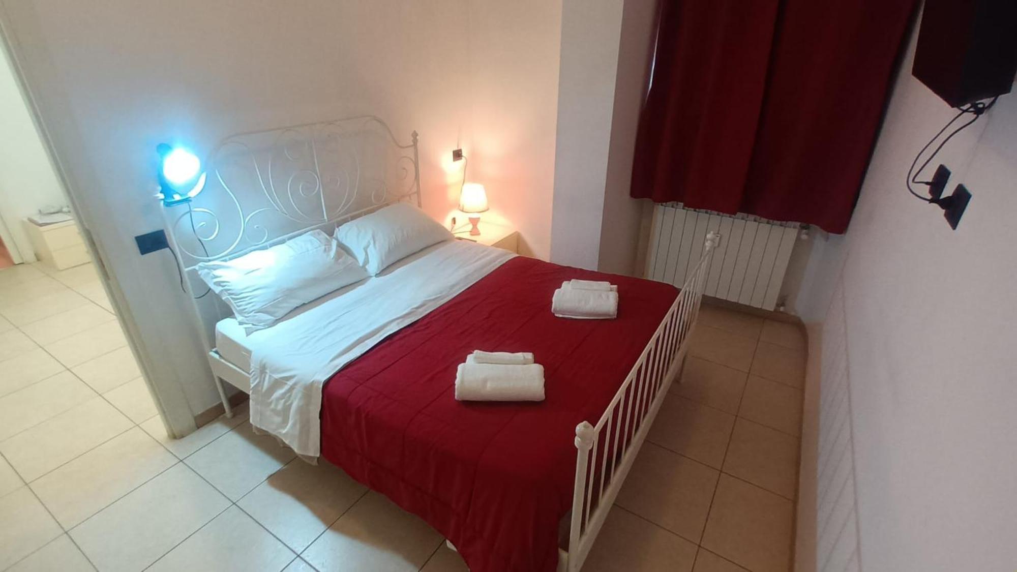Olimpo Apartments St John In Lateran Rzym Zewnętrze zdjęcie