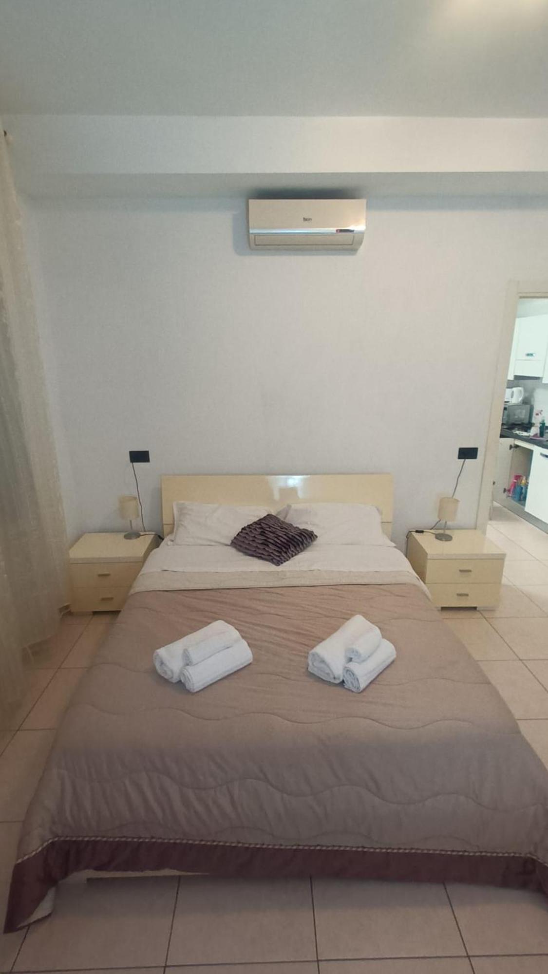 Olimpo Apartments St John In Lateran Rzym Zewnętrze zdjęcie