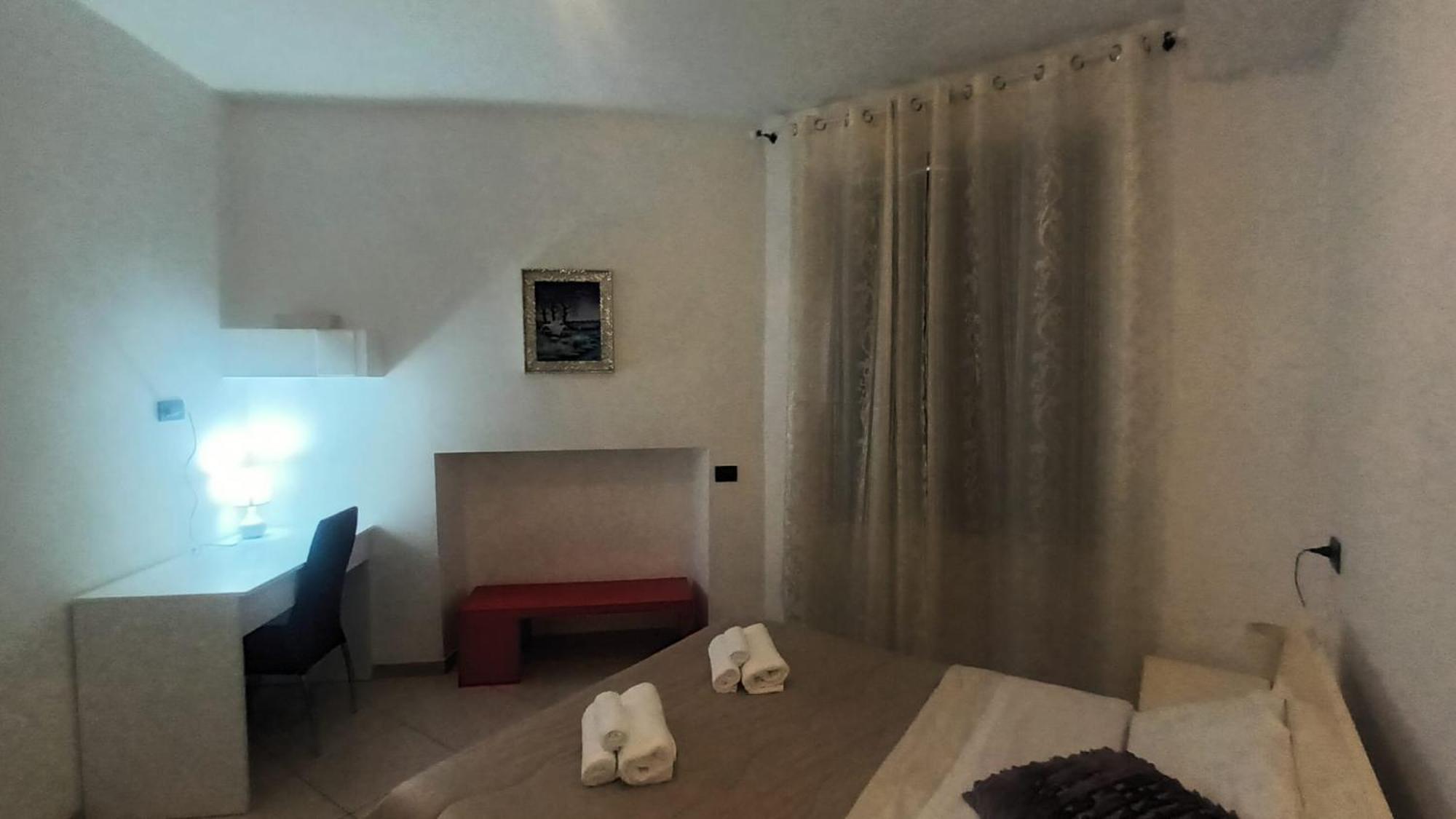 Olimpo Apartments St John In Lateran Rzym Zewnętrze zdjęcie