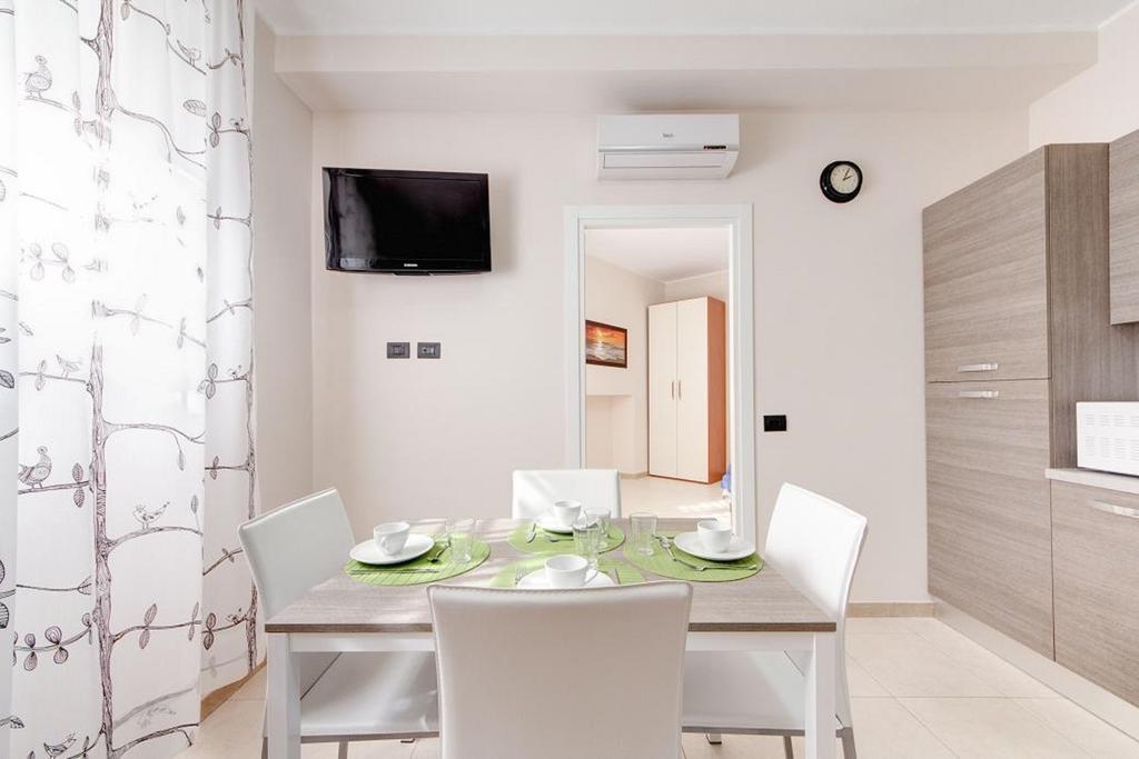 Olimpo Apartments St John In Lateran Rzym Zewnętrze zdjęcie